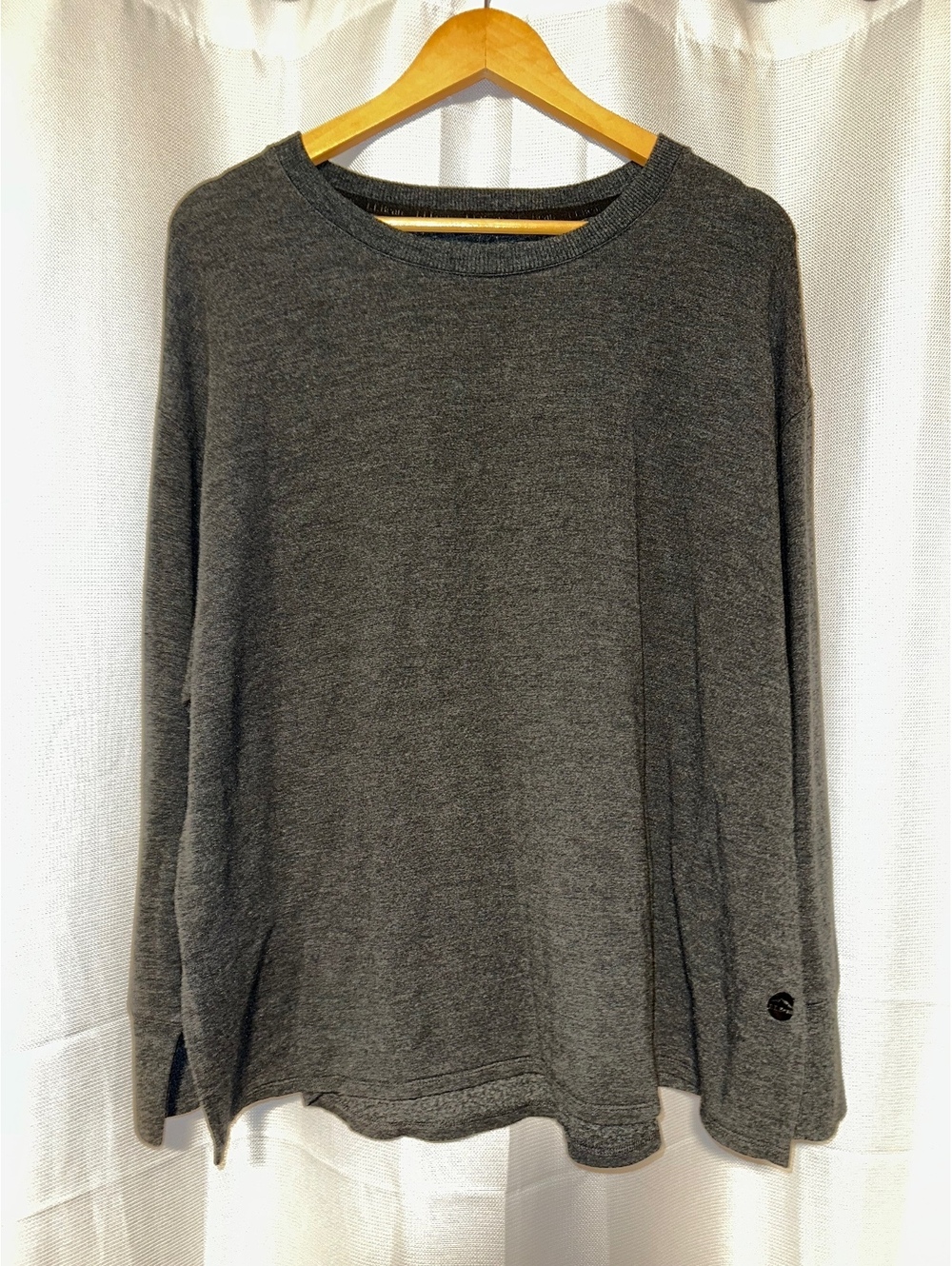 L.L. Bean Women's Gray Crew Neck Sweater 1X Plus Relaxed Fit Vintage Style